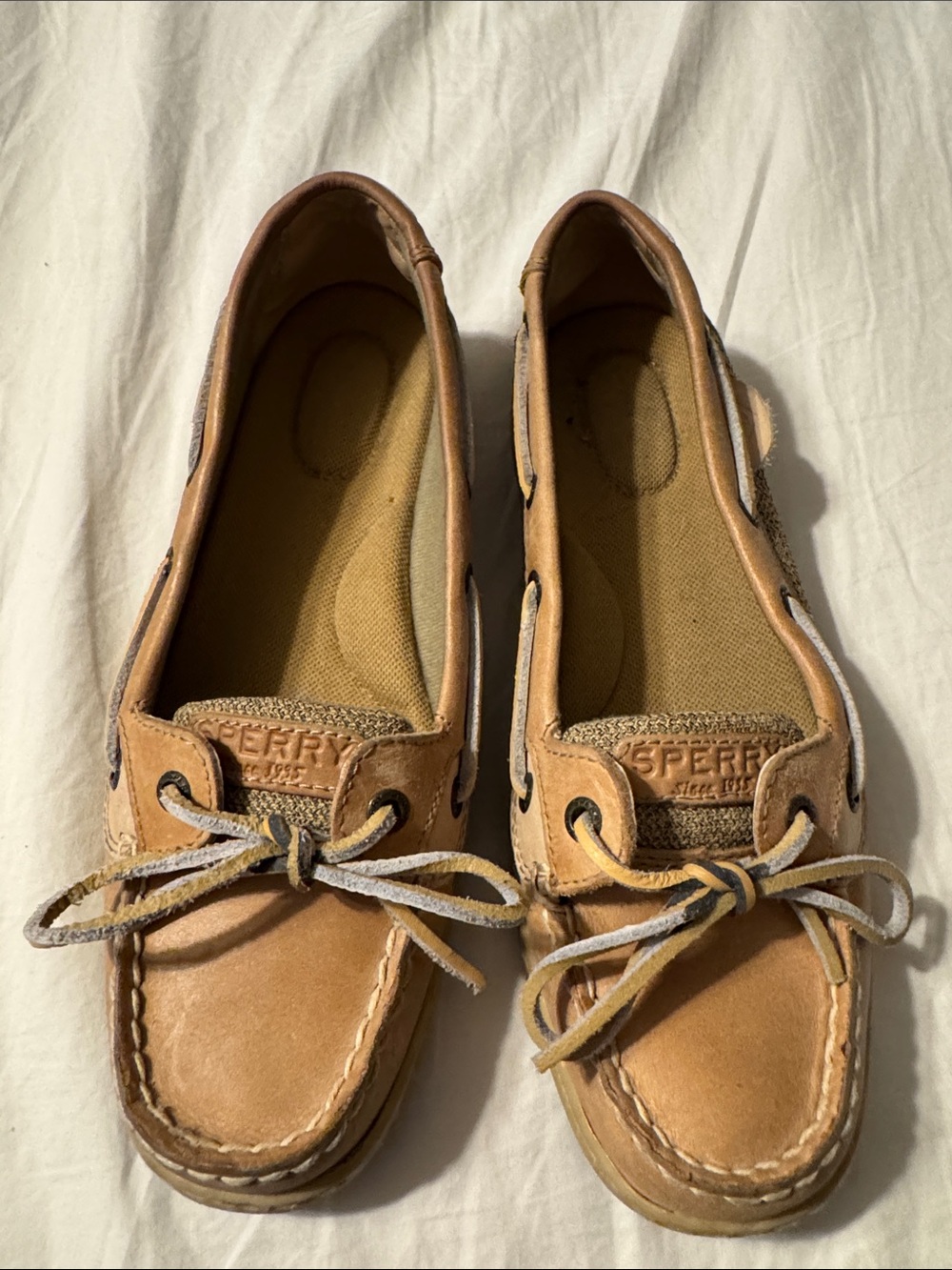 Sperry women’s  Tan Leather Classic Boat Shoes